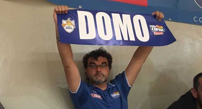 marinello vinavil striscione domo