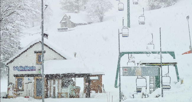 partenza seggiovia lusentino domobianca neve