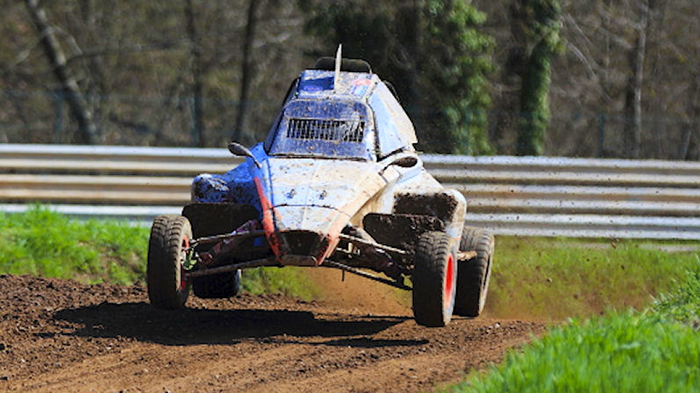 Il vigezzino Gabriel Di Pietro in gara nella prima prova del campionato italiano kartcross
