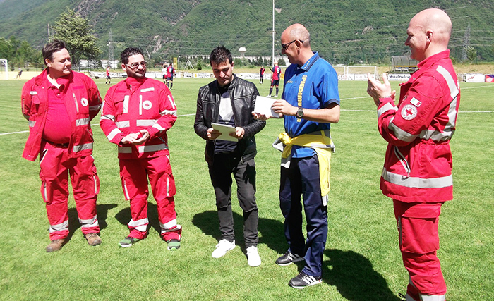 Al Piedimulera Calcio una "borsa sport" donata da Salvatore Ranieri
