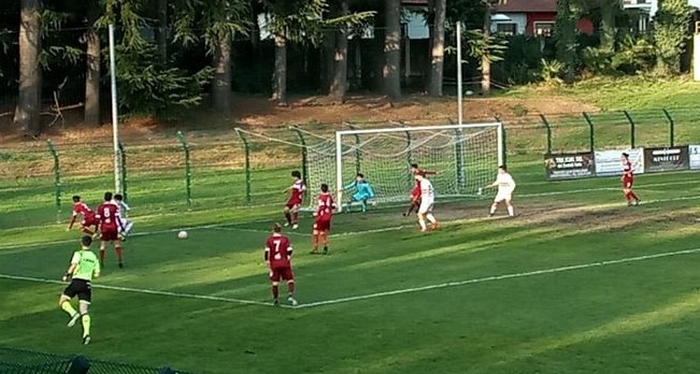 Verbania tra mercato e nuovo mister in campo nel recupero col Borgosesia