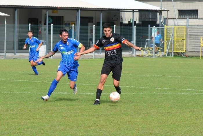 Il Verbania vince e mantiene il passo delle prime. Exploit dello Stresa
