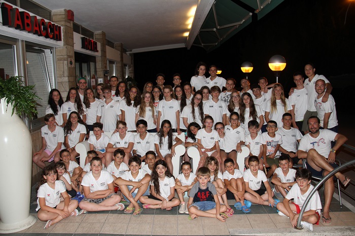 La squadra di Novara terza ai campionati italiani libertas di nuoto
