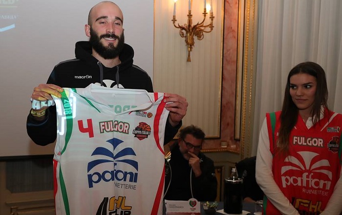 Presentate le maglie che la Paffoni utilizzerà nella final eight di coppa Italia
