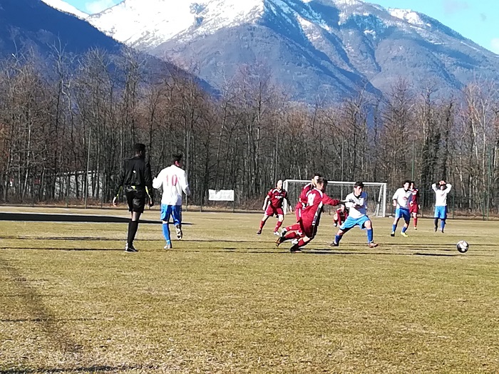 Varzese corsara a Oleggio Castello e di nuovo leader del campionato di Seconda