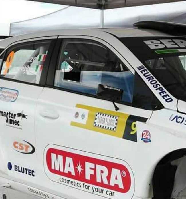 nucita auto 24 cavalletto