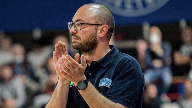 allenatore basket college borgo 2