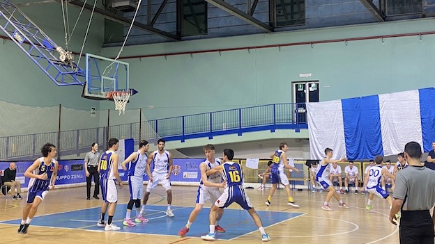 college novara azione gioco